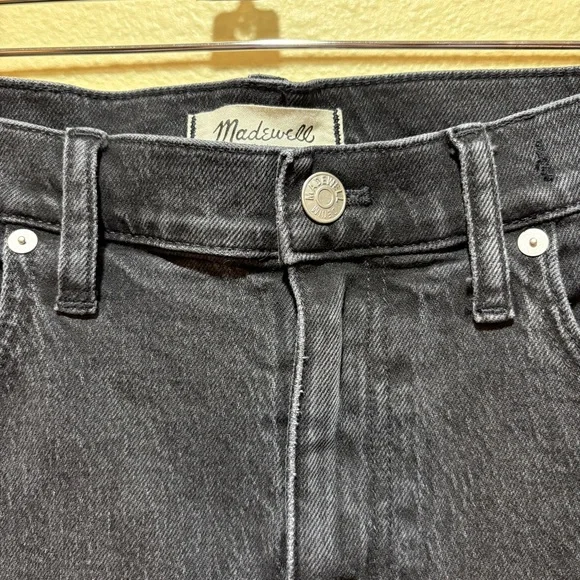 Madewell The Slim Boyjean Black Lunar Wash Jeans Size 28 - Picture 1 of 11
